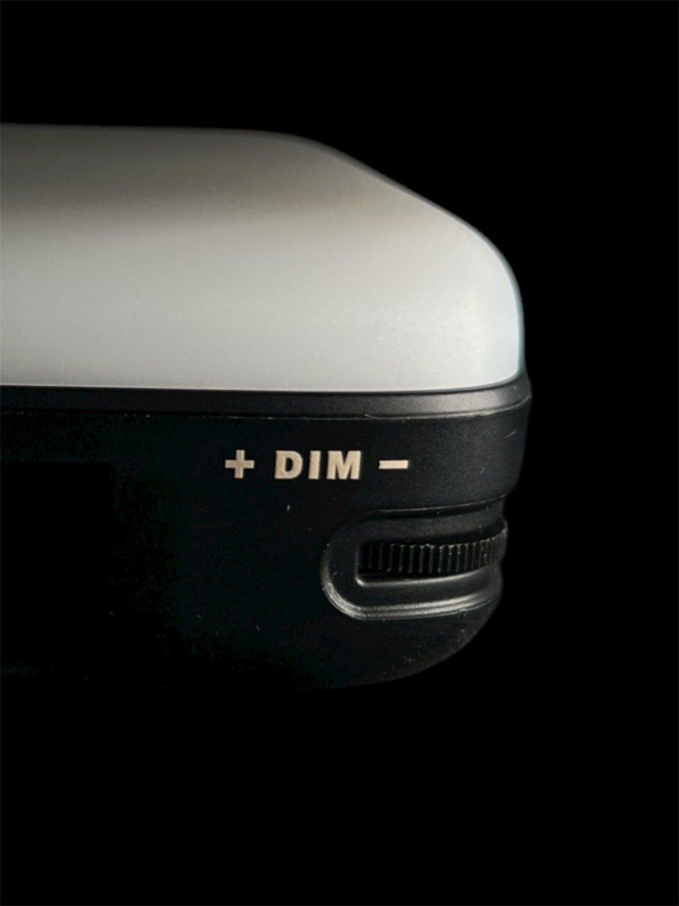 Fully adjustable light kit