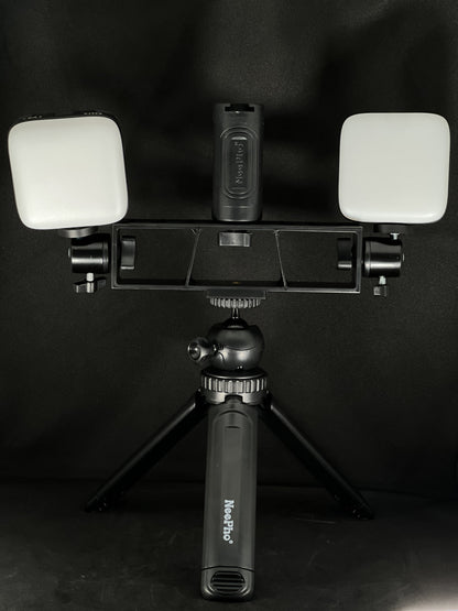 Fully adjustable light kit